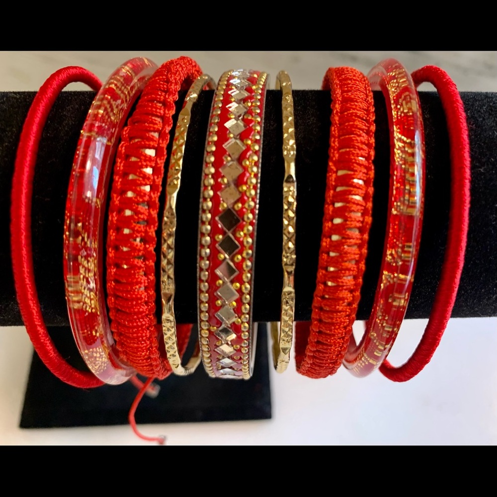 NWOT Bangle Bracelet Set